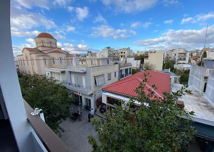 Classic 2 Bedroom Next To Metro - Marousi